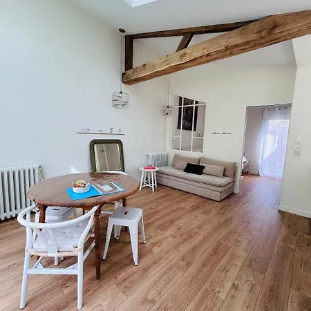 Holiday home L Echappee