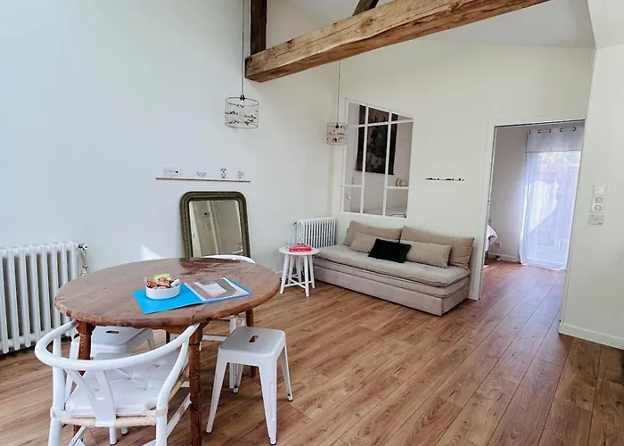 Holiday home L Echappee